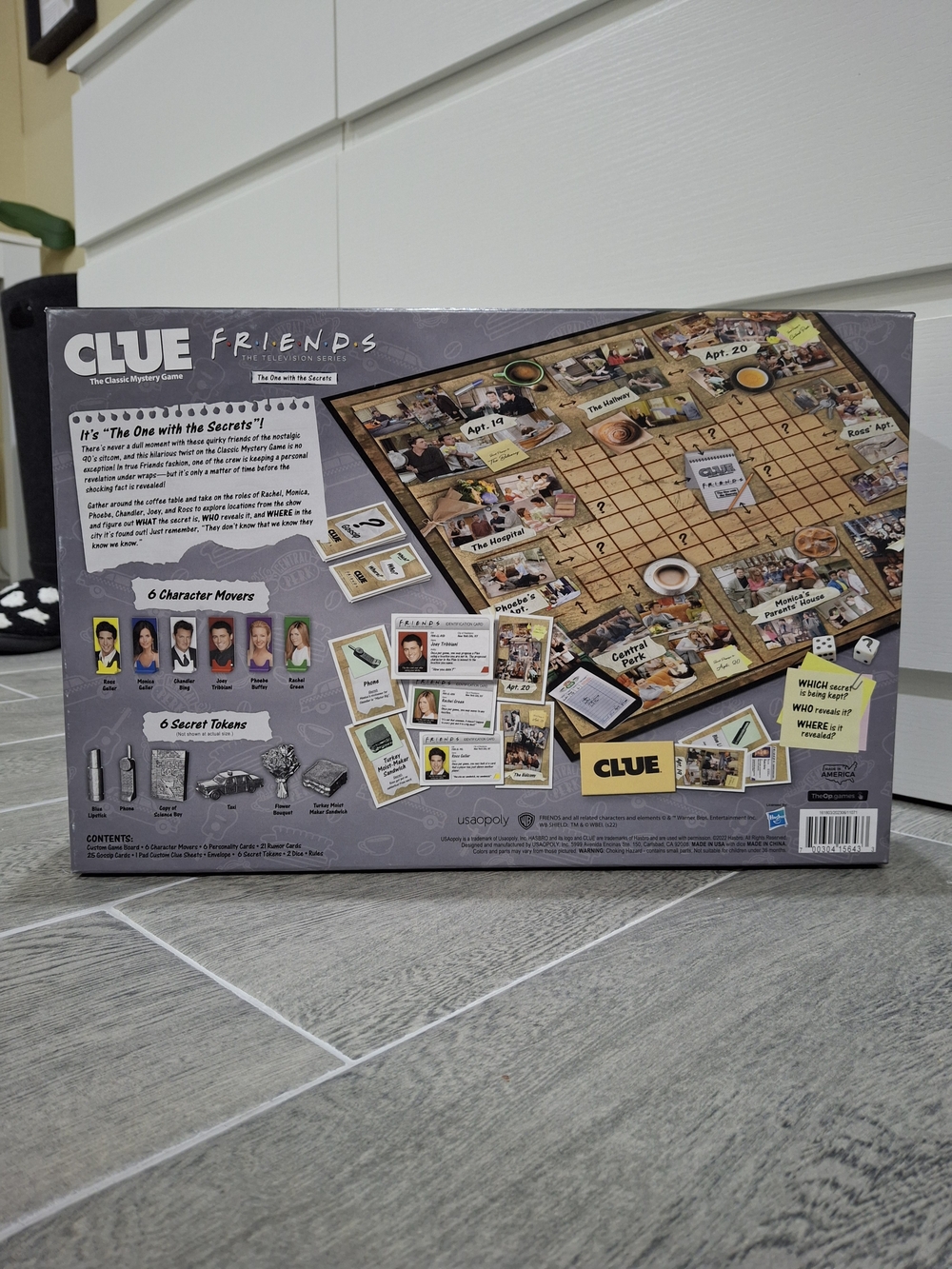 F.R.I.E.N.D.S Clue Board Game - Picture 3 of 5
